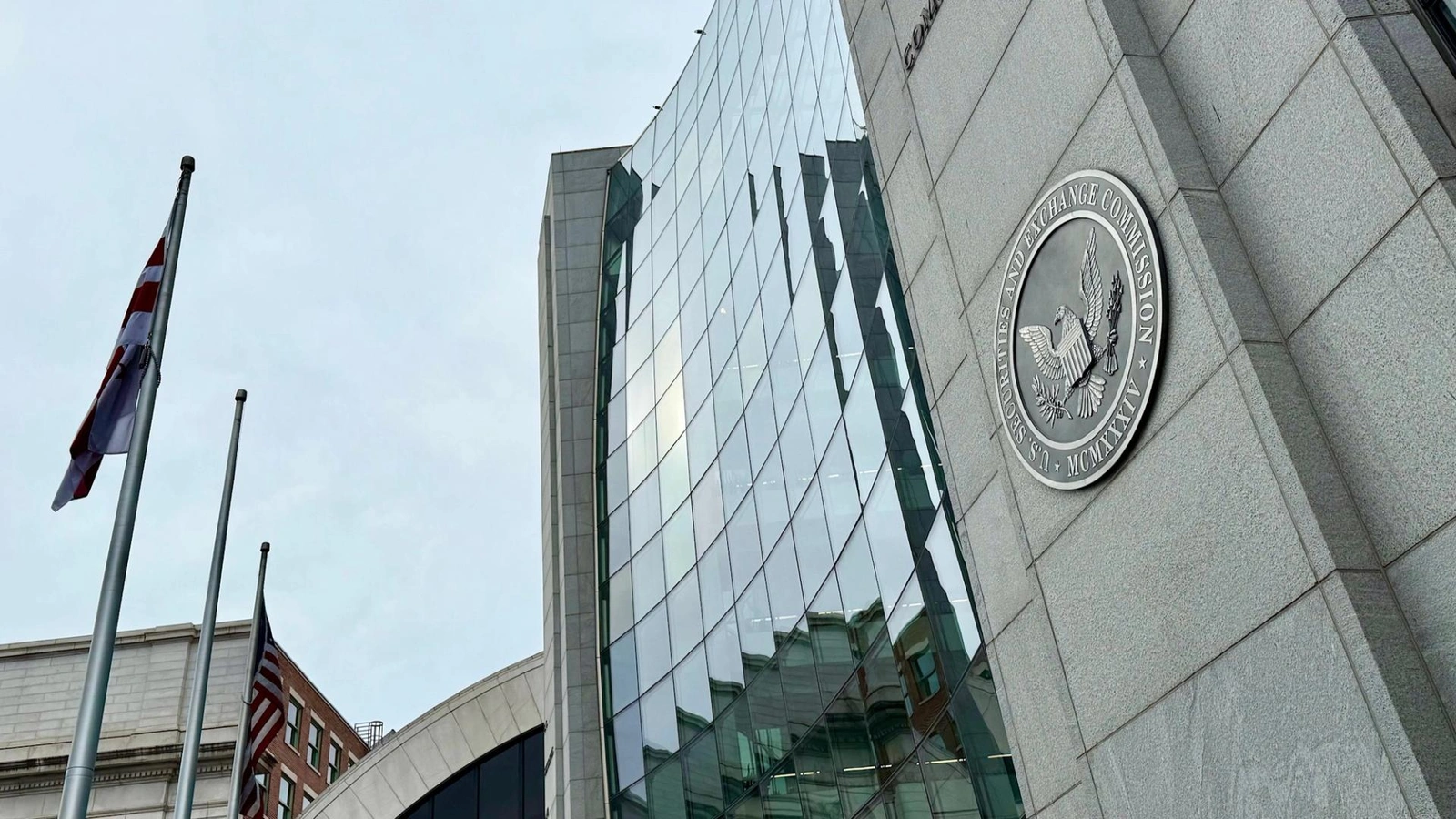 SEC cleared 3x Bitcoin and Ether funds for traders who missed the swings.